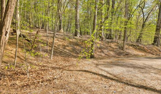 Photo #1 of Old Barn Road, Moneta, VA 0.9 acres