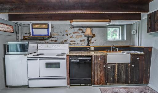 Photo #15 of 952 Naked Mountain Lane, Shipman, VA 87.6 acres