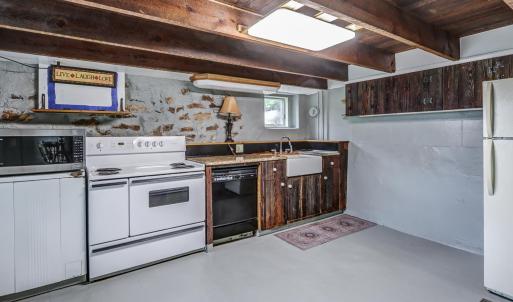 Photo #12 of 952 Naked Mountain Lane, Shipman, VA 87.6 acres