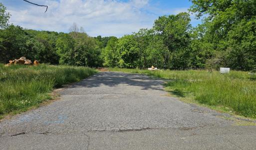 Photo #2 of 227 Chapel Lane, Lynchburg, VA 6.5 acres