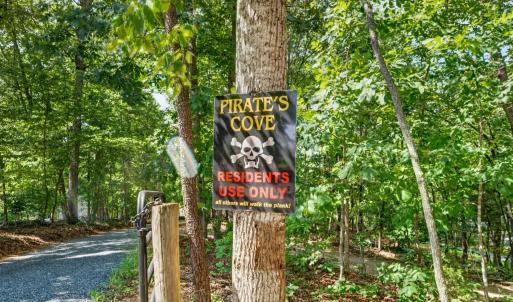 Photo #28 of 1091 Silver Place, Moneta, VA 1.3 acres