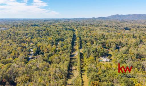 Photo #3 of 4801 Locksview Road, Lynchburg, VA 0.8 acres