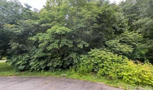 Photo #5 of 192, 188, 196, 197 & 193 Riverbirch, Concord, NC