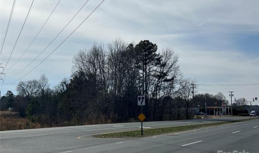 Photo #8 of VAC NC 24/27, Albemarle, NC