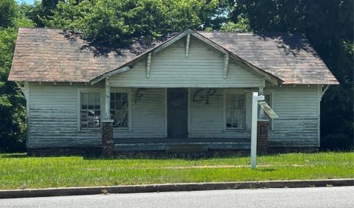 Photo #9 of 612&614 East, Chesterfield, SC