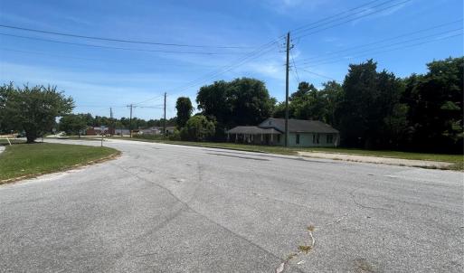 Photo #13 of 612&614 East, Chesterfield, SC