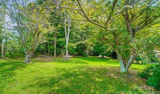 Photo #4 of 5174 Davidson, Davidson, NC