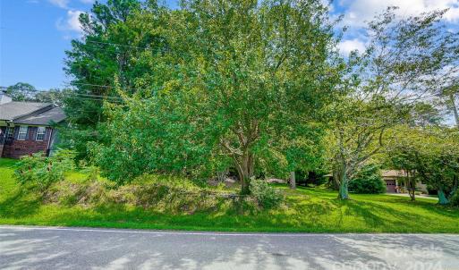 Photo #7 of 5174 Davidson, Davidson, NC