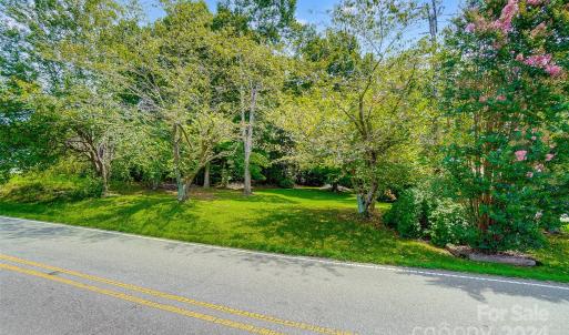 Photo #8 of 5174 Davidson, Davidson, NC