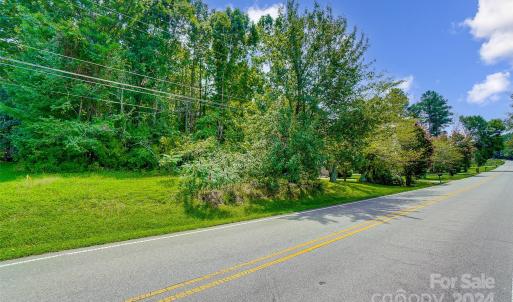 Photo #6 of 5174 Davidson, Davidson, NC