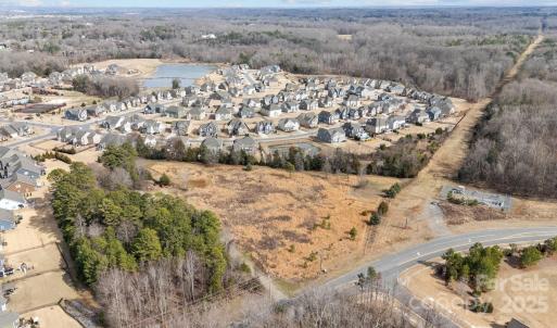 Photo #18 of 8811 Hickory Ridge, Harrisburg, NC