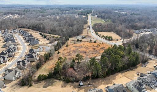 Photo #16 of 8811 Hickory Ridge, Harrisburg, NC