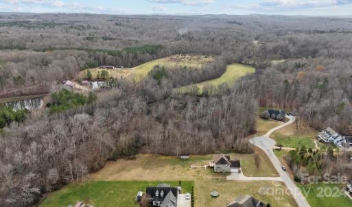 Photo #11 of 609 Copperfield, Lexington, NC