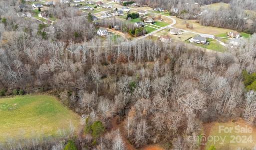 Photo #14 of 609 Copperfield, Lexington, NC