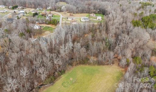 Photo #13 of 609 Copperfield, Lexington, NC