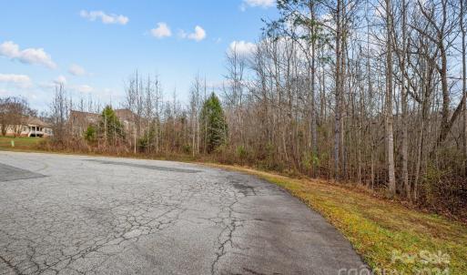 Photo #3 of 609 Copperfield, Lexington, NC
