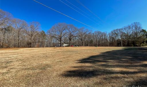 Photo #12 of 3009 Forest Lawn, Matthews, NC