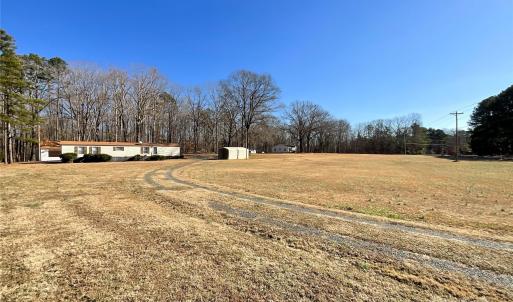 Photo #19 of 3009 Forest Lawn, Matthews, NC