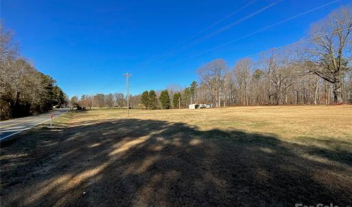 Photo #26 of 3009 Forest Lawn, Matthews, NC