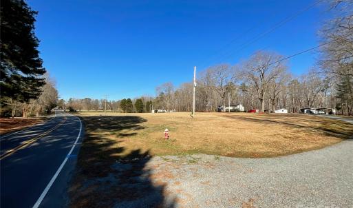 Photo #3 of 3009 Forest Lawn, Matthews, NC