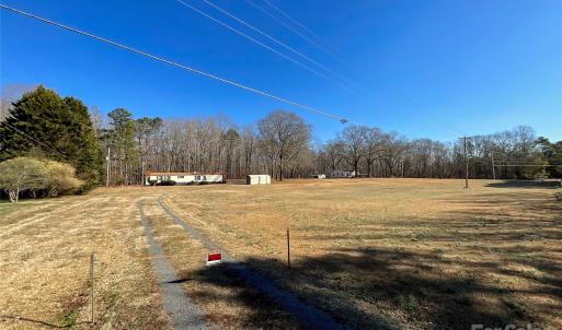 Photo #10 of 3009 Forest Lawn, Matthews, NC