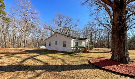 Photo #16 of 3009 Forest Lawn, Matthews, NC