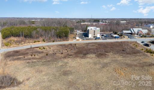 Photo #11 of Hampton Plaza, Kernersville, NC