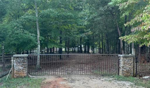 Photo #2 of Huey, Waxhaw, NC