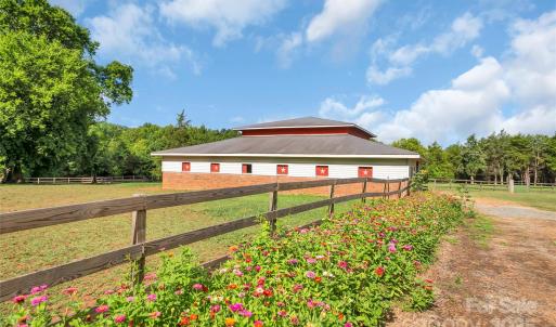 Photo #5 of 1900 Monterosa, Concord, NC