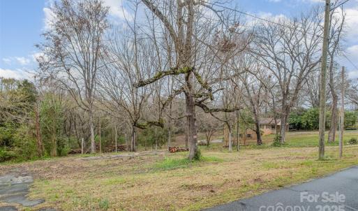 Photo #4 of 626 Flicker, Concord, NC