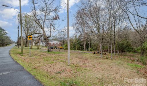 Photo #8 of 626 Flicker, Concord, NC