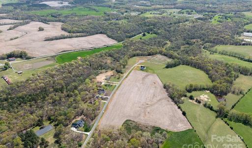 Photo #14 of Yesteryears, Marshville, NC