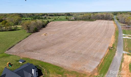 Photo #18 of Yesteryears, Marshville, NC