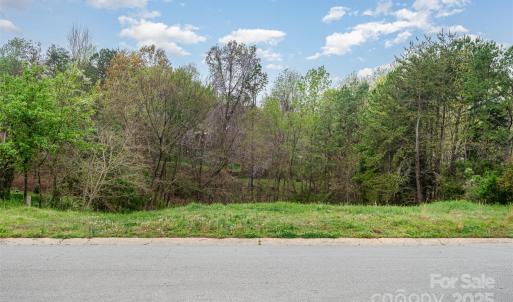 Photo #8 of 9274 Naron, Harrisburg, NC