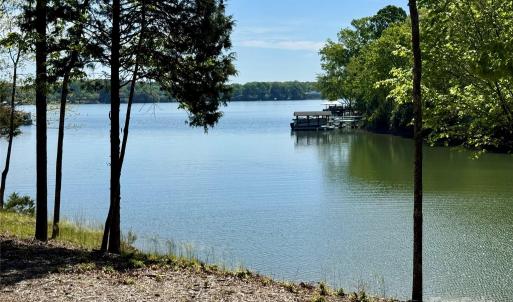 Photo #1 of 4095 Kingfisher, York, SC