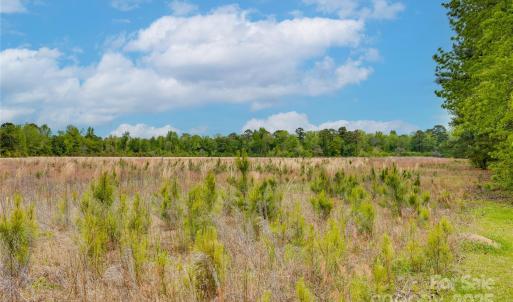 Photo #24 of 4749 Draughon, Fayetteville, NC