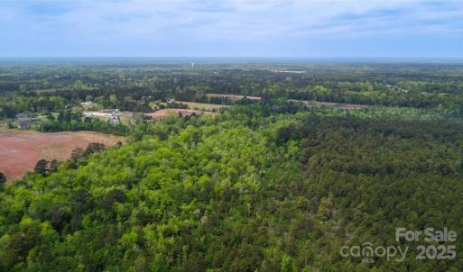 Photo #10 of 4749 Draughon, Fayetteville, NC