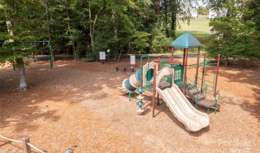 Photo #7 of 818 Lakeforest, Clover, SC