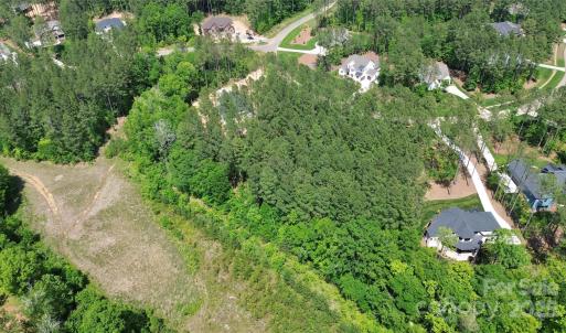 Photo #12 of 6395 Chimney Bluff, Lancaster, SC