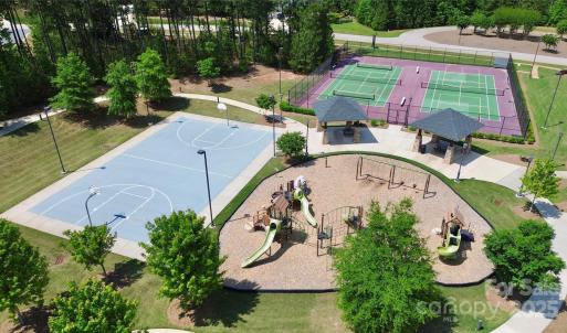 Photo #10 of 6395 Chimney Bluff, Lancaster, SC