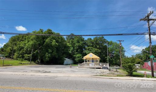 Photo #2 of 200 Dearborn, Great Falls, SC