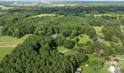 Photo #10 of 1108 Willoughby, Monroe, NC