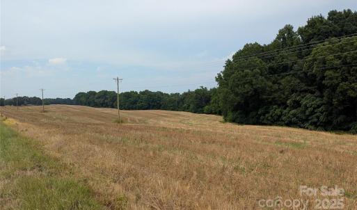 Photo #2 of 1455 Blonnie Ross, Polkton, NC