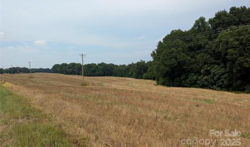 Photo #1 of 1455 Blonnie Ross, Polkton, NC