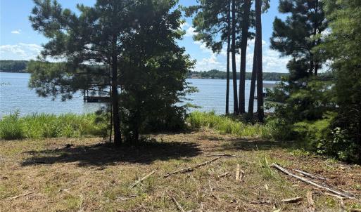 Photo #11 of 10219 Lakeshore, Lancaster, SC