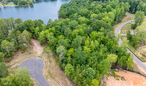 Photo #9 of 1006 Kingbird, Clover, SC