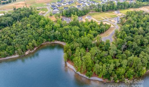 Photo #14 of 1006 Kingbird, Clover, SC