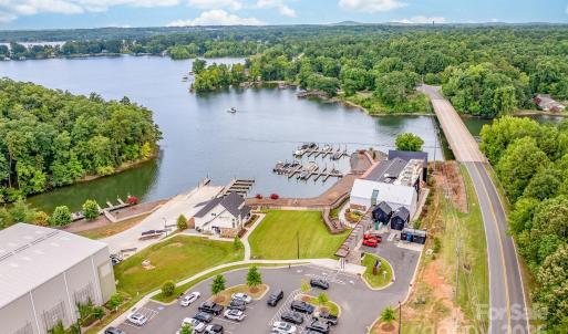 Photo #18 of 1006 Kingbird, Clover, SC