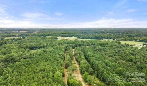 Photo #2 of 975 Mcafee, York, SC