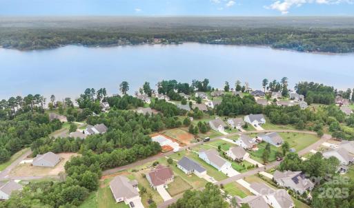 Photo #4 of 10336 Lakeshore, Lancaster, SC